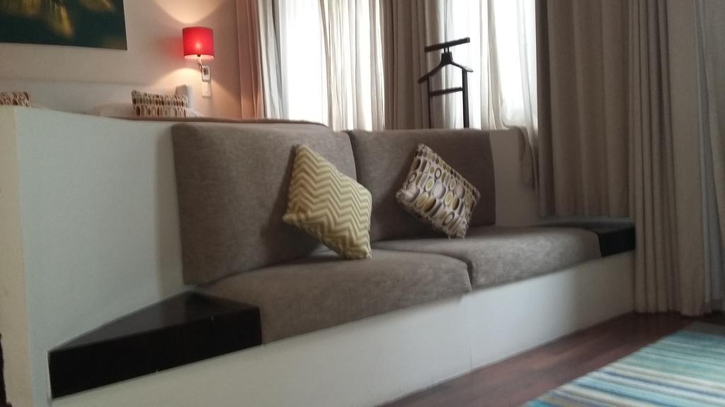 Aha Adderley Hotel